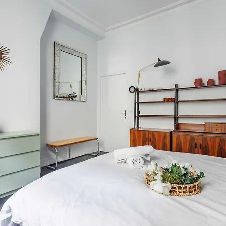 Apartamento Bright Modern Flat Near The Louvre Museum