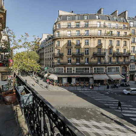 Bright Modern Flat Near The Louvre Museum París
